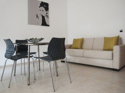 3C Hotel & Apartments Помеция Экстерьер фото