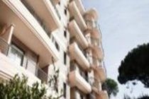 3C Hotel & Apartments Помеция Экстерьер фото